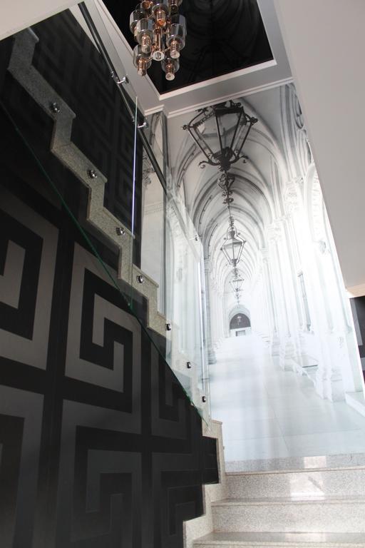 Astor Hotel & Spa Бишкек Екстериор снимка